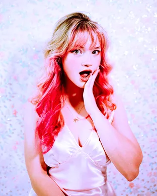 Ella Red