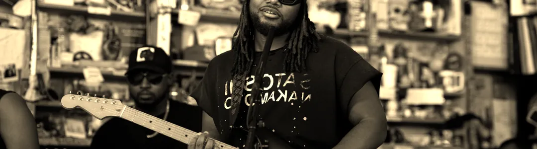 Leon Thomas