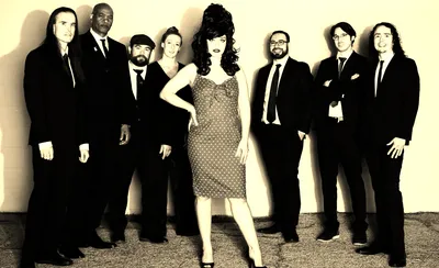 Valerie - A Tribute to Amy Winehouse